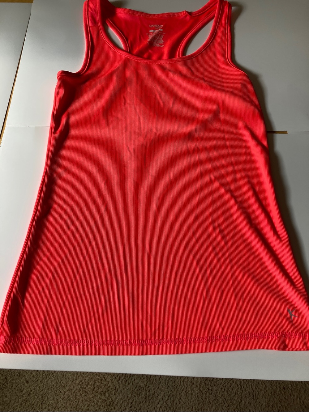 Danskin Now Bright Coral Pink Fitted Racerback Tank Top. Size S 4/6